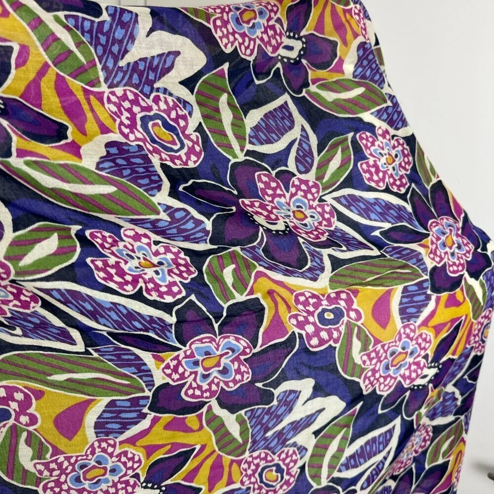 Vintage Acute Purple Floral 31”  x 31